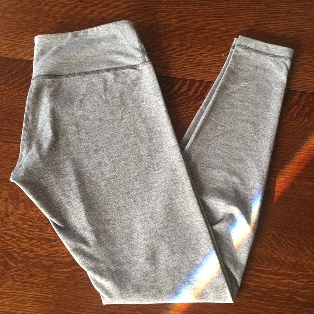 Lululemon Wunder Under Grey